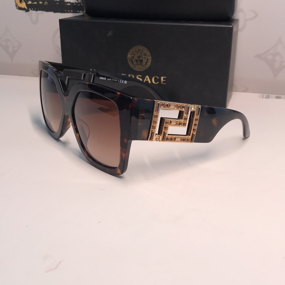 NEW AUTHENTIC Versace Tortoise Shell Sunglasses VE4402 8788 - Picture 7 of 16